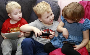 Les applications mobiles peuvent-elles aider les parents?